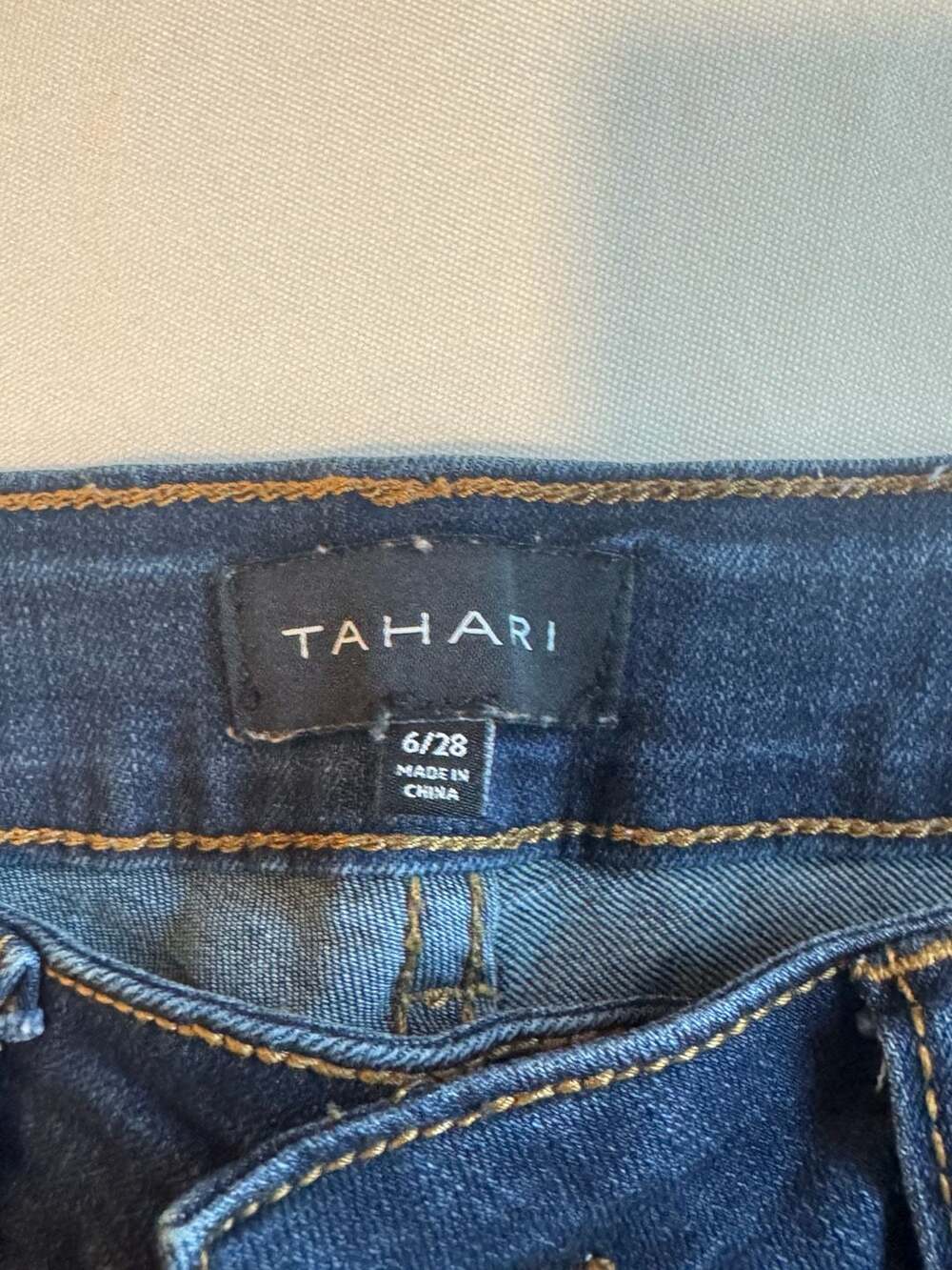 Dark Wash Classic Skinny Jeans Stretch Denim Everyday Women’s 6/28 - Picture 3 of 8